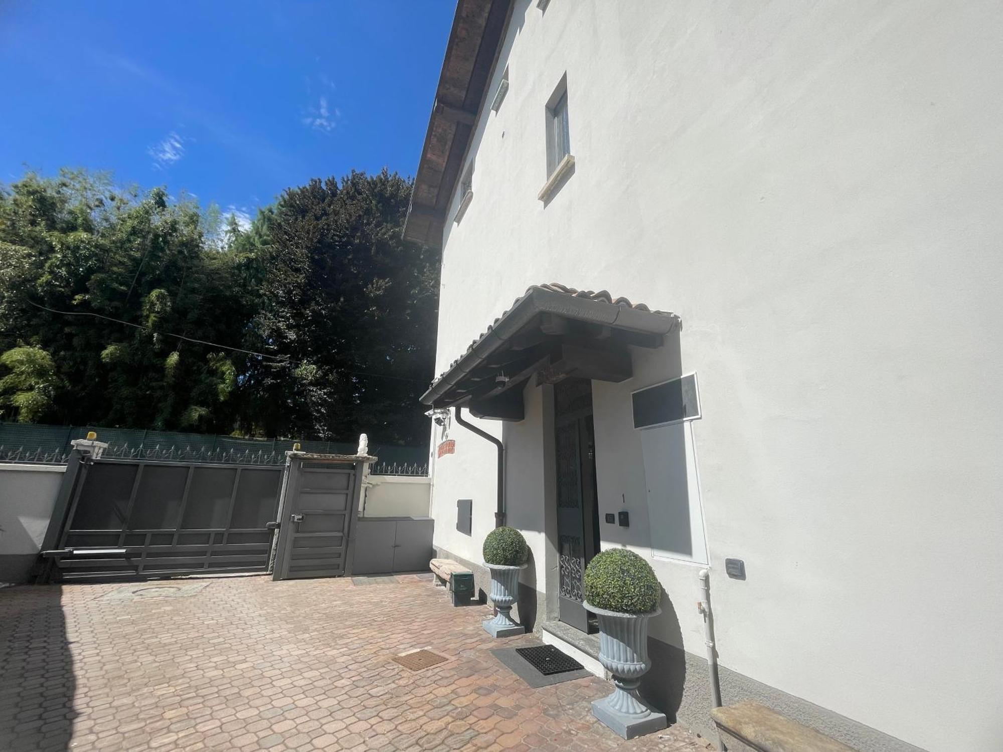 Villa Simona Malpensa Gallarate Extérieur photo